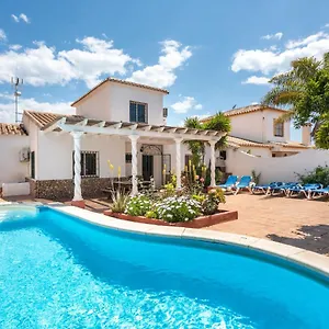 https://villa-romeral.1costadelsol.com